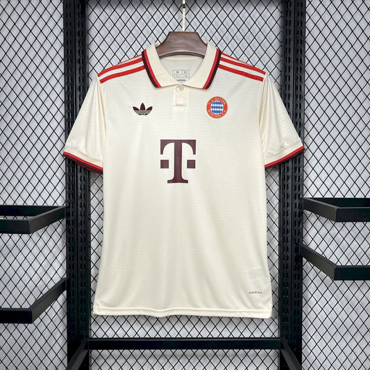 Jersey Bayern Múnich 2024-25 Tercera