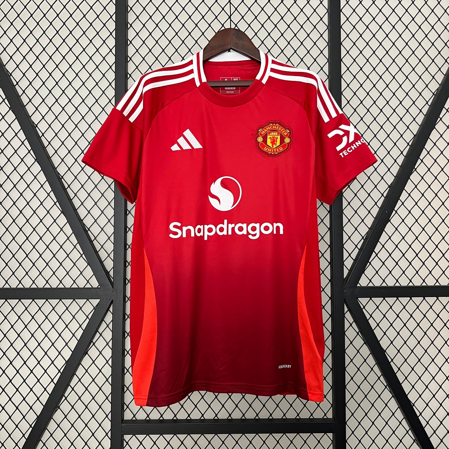 Jersey Manchester United 2024-25