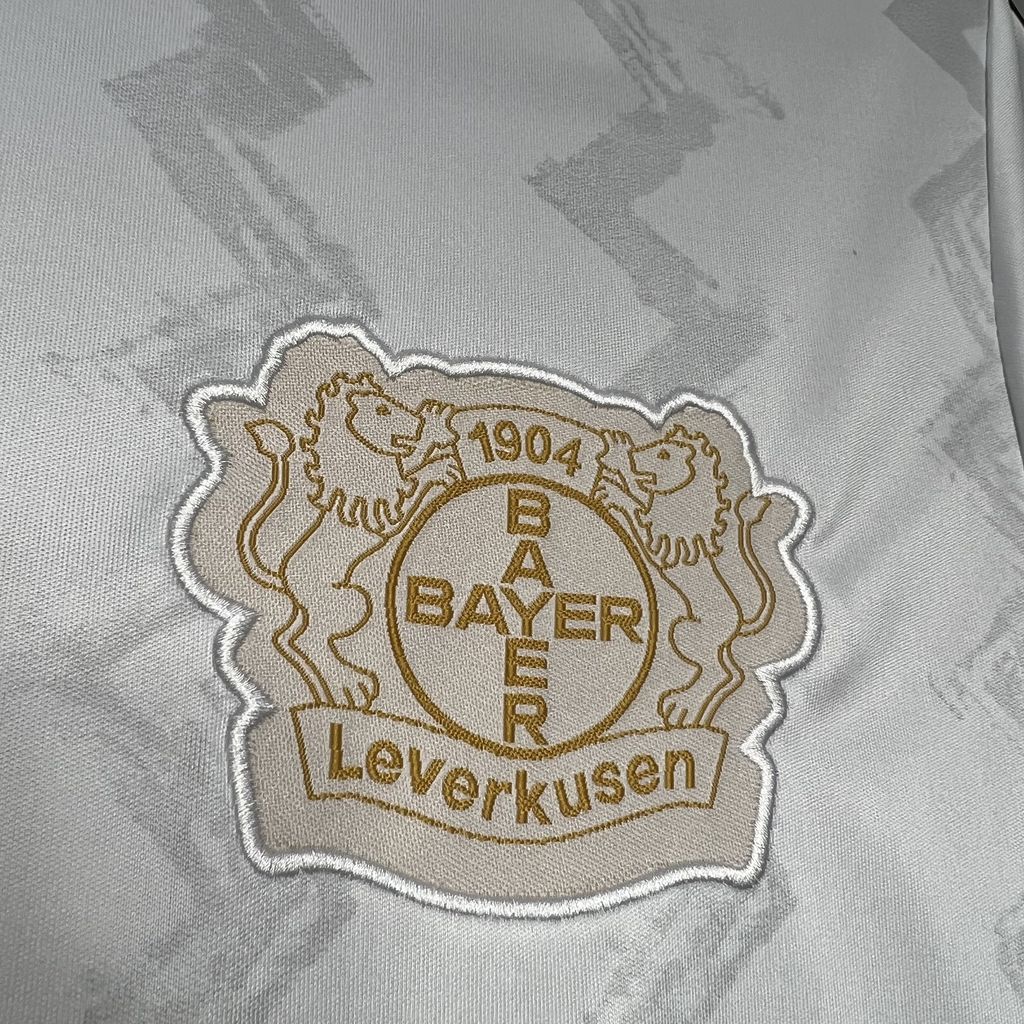 Jersey Bayer Leverkusen 2024-25 Visita