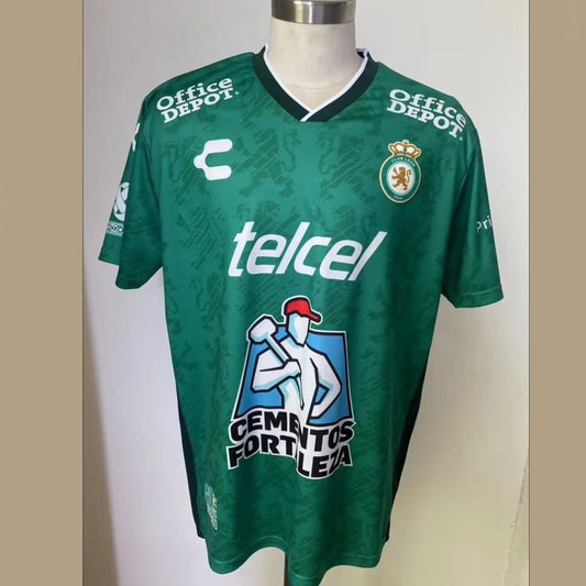 Jersey León 2024-25