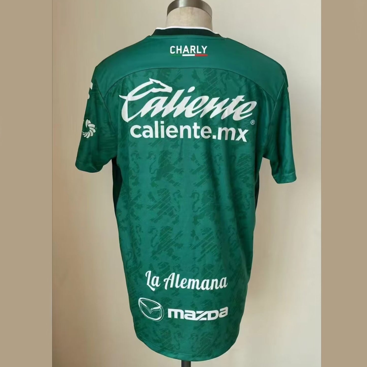 Jersey León 2024-25